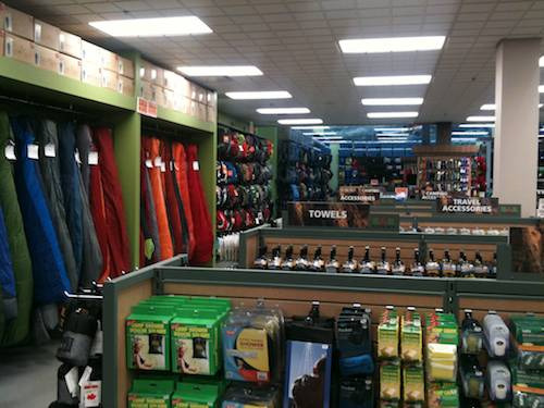 赛尔户外运动百货