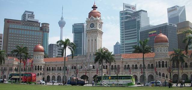 苏丹阿都沙末大厦