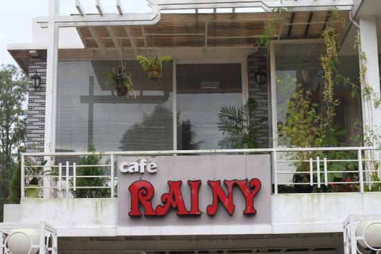 Rainy Cafe