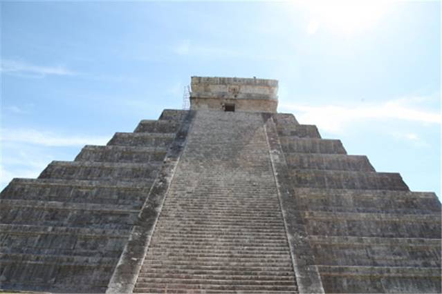 库若尔甘金字塔