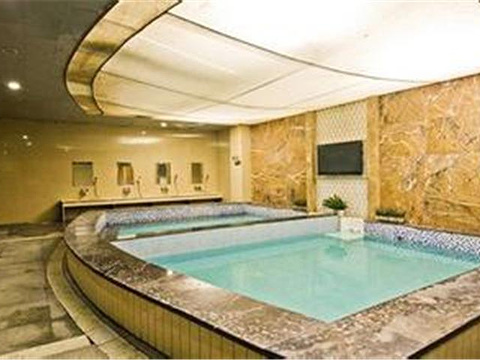 瑶池会所游泳馆