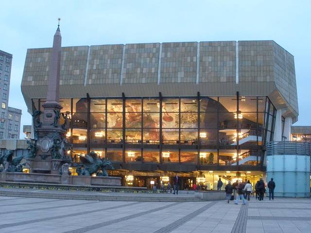 布业大厦纪念品商店