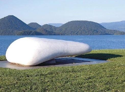 洞爷湖圆形雕刻公园