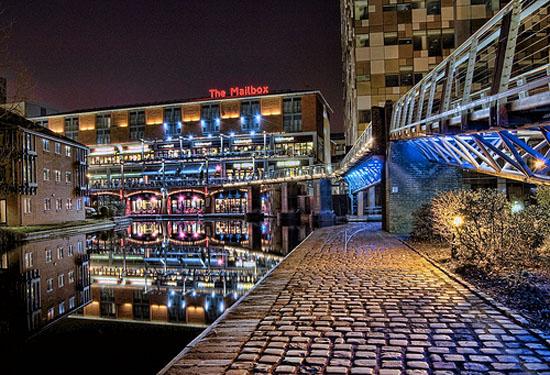 邮政大楼购物中心 