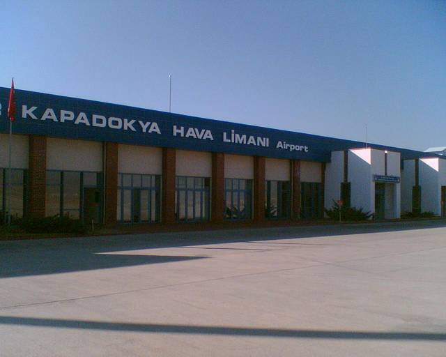 内夫谢希尔卡帕多奇亚机场