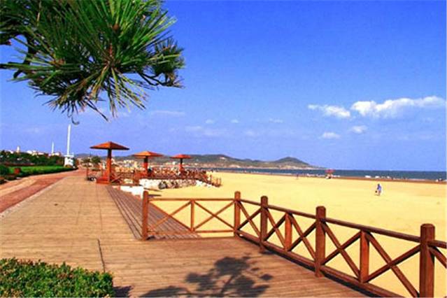 烟台金沙滩海水浴场