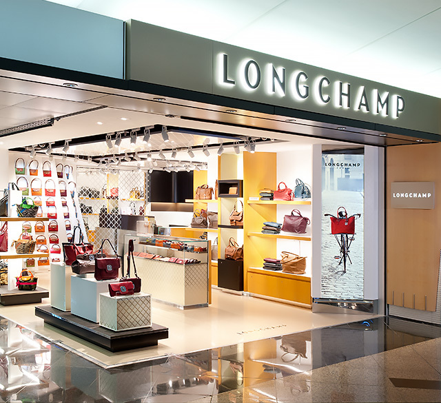 Longchamp（香港国际机场一号客运大楼六层西大堂134号门店）