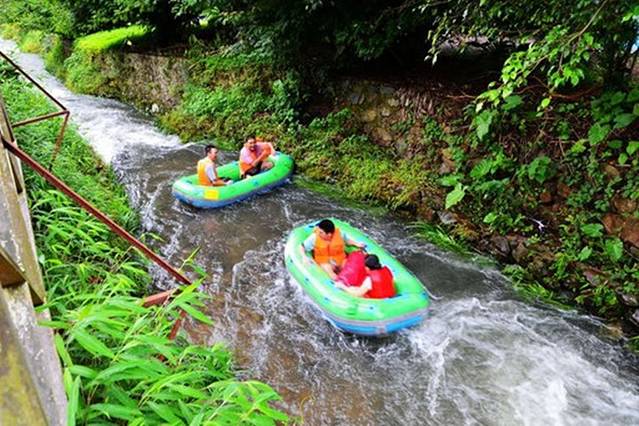 盘龙峡漂流