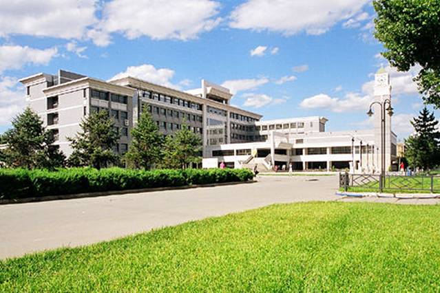 内蒙古工业大学