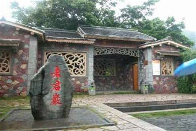 武当山风景区-老君岩