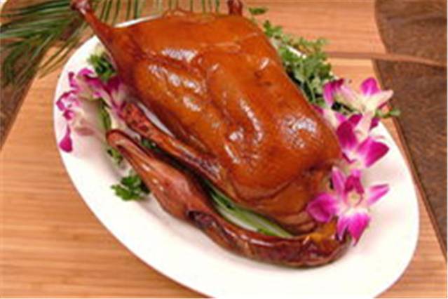 椿记烧鹅(建干路店)