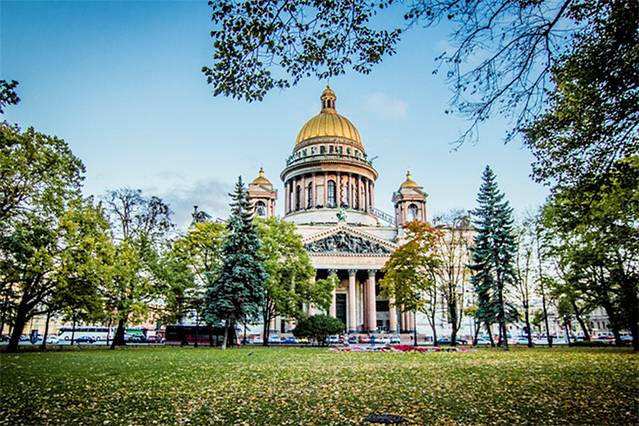 圣伊撒基耶夫大教堂