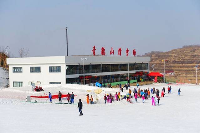 青鹃山滑雪场