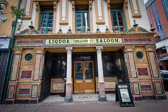 Crown Liquar Saloon