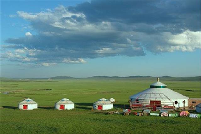 巴彦塔拉旅游城