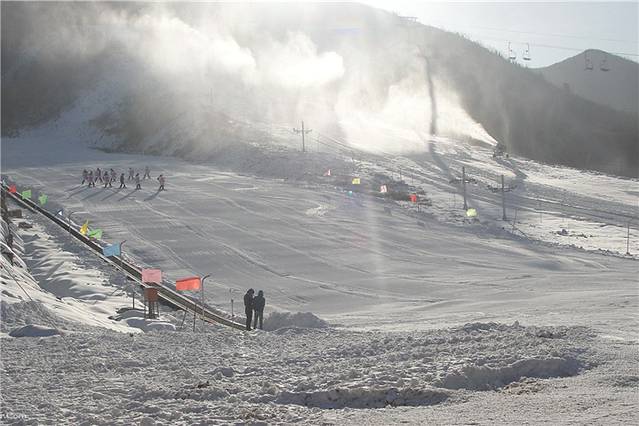 西部长青滑雪场