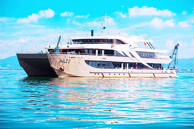吉祥号豪华游艇