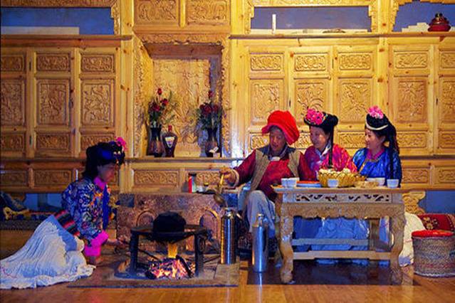 里格摩梭文化展示中心