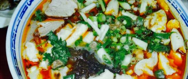 天发芽何记葫芦头泡馍(报恩寺街店)