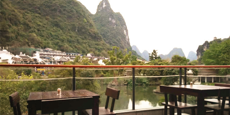 西街味道 木桶盖浇饭