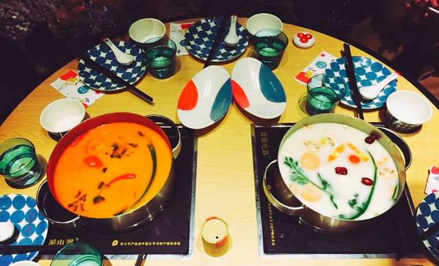 朴田泰式海鲜火锅(川音店)