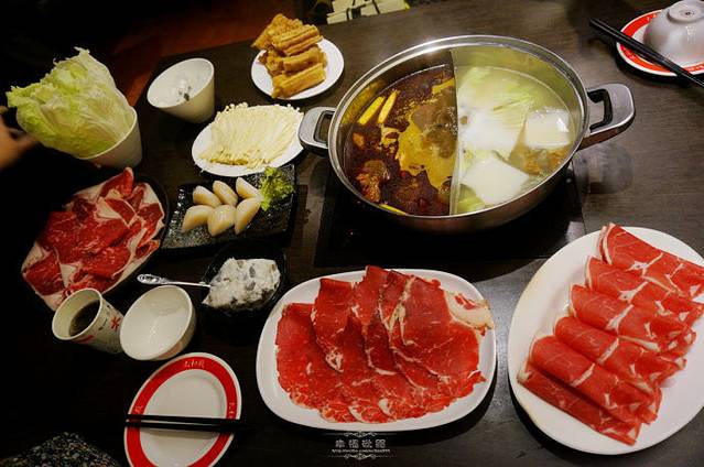 太和殿鸳鸯麻辣火锅