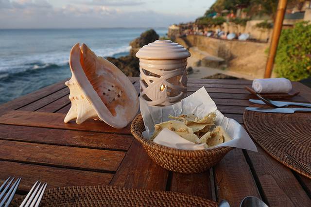 KISIK Seafood & Grill