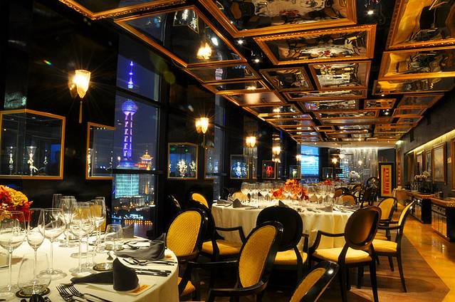 Da Ivo哒伊沃意大利魔镜餐厅(外滩店)