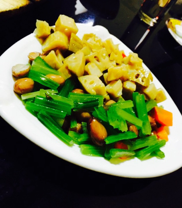 大杰海鲜锅(基隆路店)