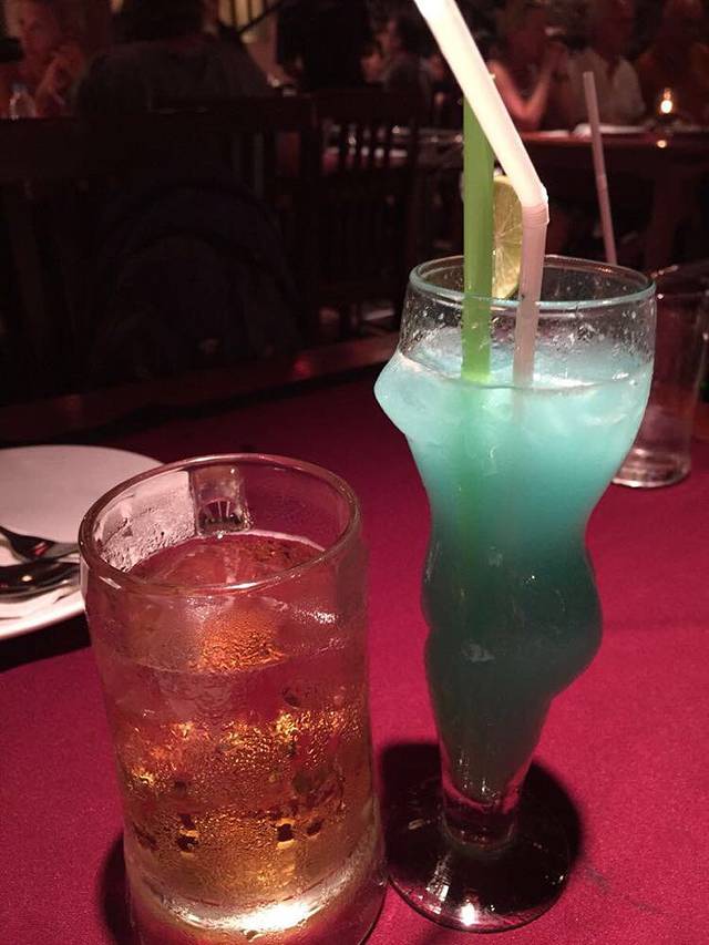 Pan Yaah Seaview Cafe Restaurant & Bar