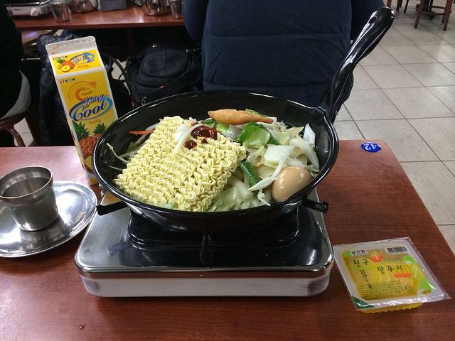 马福林奶奶炒年糕店