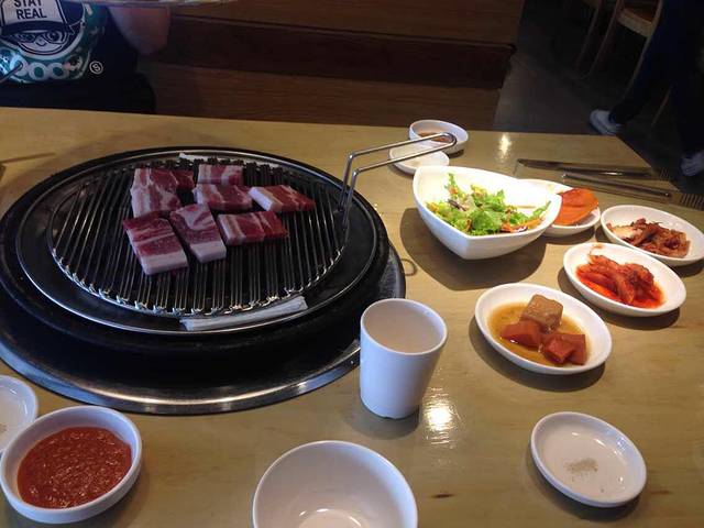 青鹤谷(虹莘路总店)