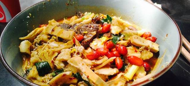 老乌家特色小炒泡馍