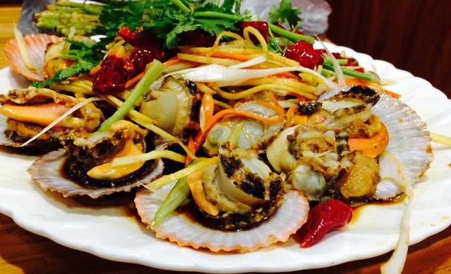 巧媳妇海鲜•烧烤大排档(青岛店)