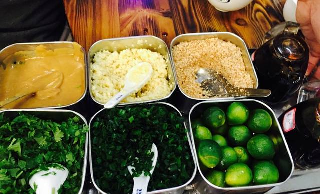 金岷坊椰子鸡餐厅(河西路店)