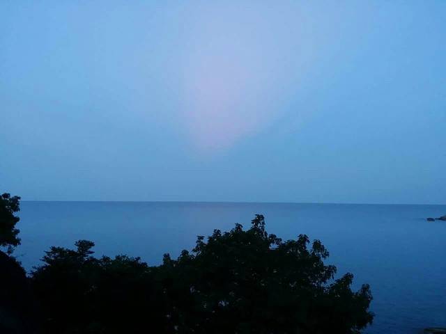 The Cliff Bar and Grill