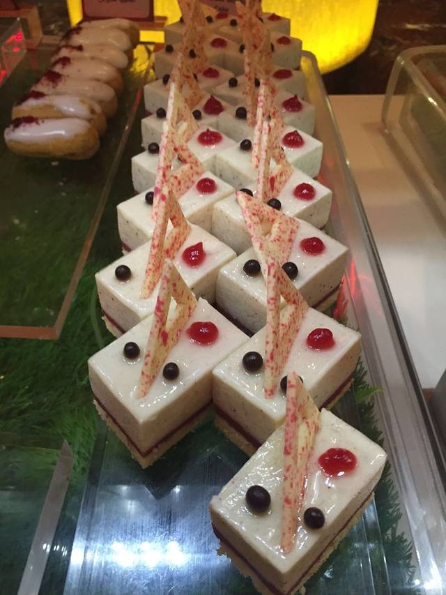 Saffron Asian Buffet Restaurant