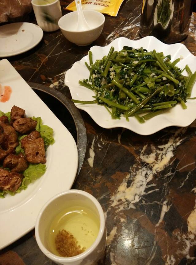 王记酱骨(云霄路店)