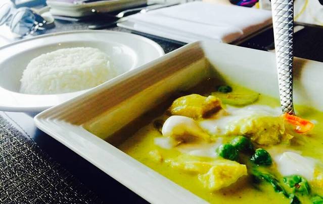 Sala Rattanakosin Eatery And Bar