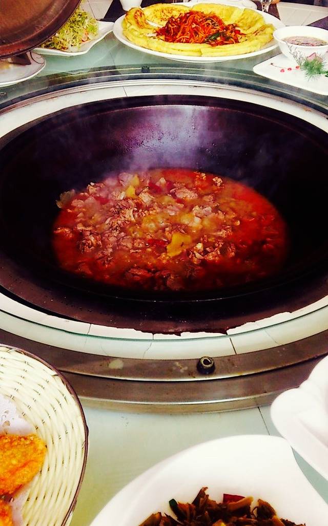 名羊天下陕北横山铁锅炖羊肉(博文路店)