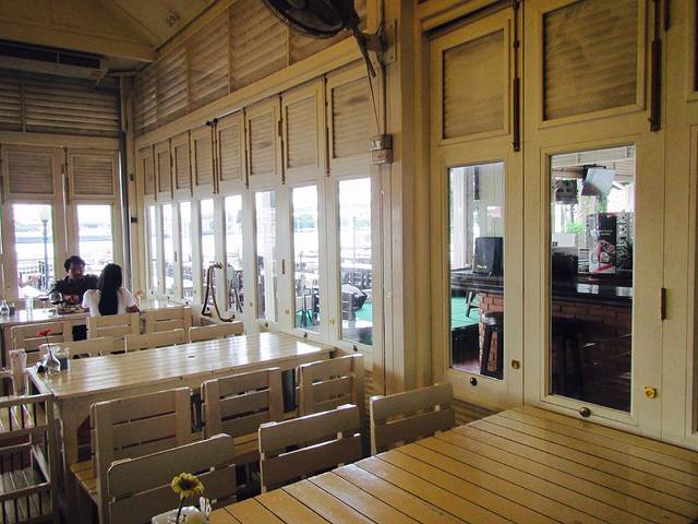 Khin Lom Chom Sa Phan