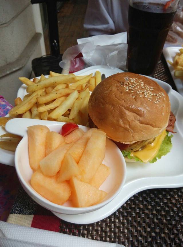 遇见西木美式餐厅(体育路店)