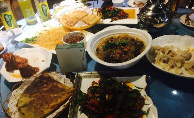 四姐妹东北饺子(沙尾路店)