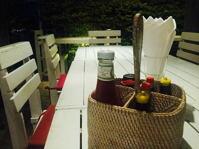 The Two Sisters Bar & Restaurant