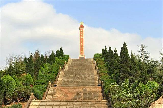 青杠坡战役旧址