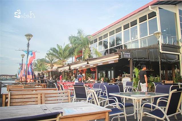 Seafront Cafe