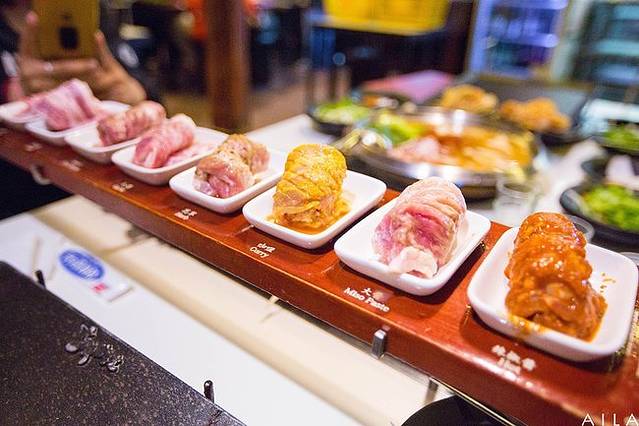 八色烤肉(弘大店)