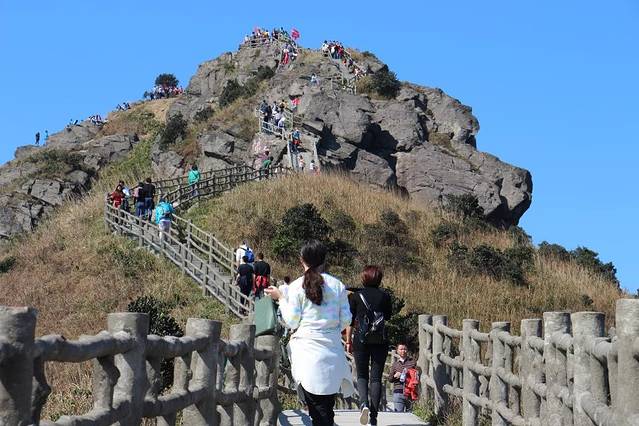 银瓶山森林公园-谢岗景区