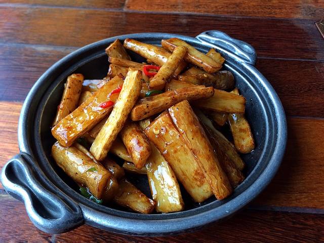 前海沿·青岛菜(证大·大拇指广场店)