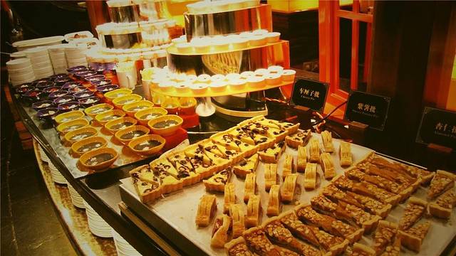 四海一家自助餐(益田假日广场店)